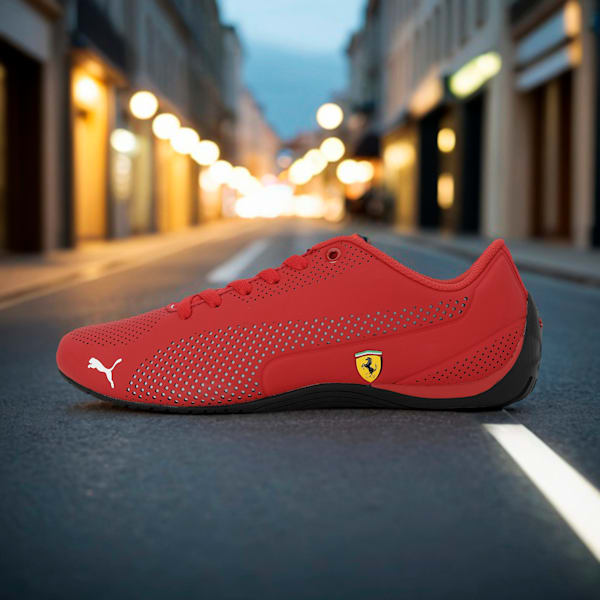 Scuderia Ferrari Drift Cat 5 Ultra Shoes, Rosso Corsa-Puma White-Puma Black, extralarge-IND