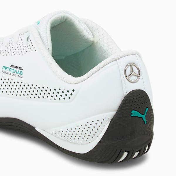 MERCEDES AMG PETRONAS Drift Cat Ultra Training Shoes, Puma White-Spectra Green-Puma Black, extralarge