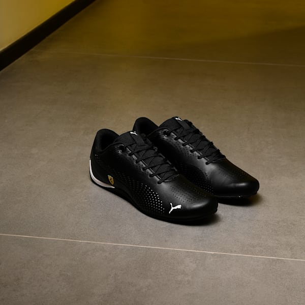 Scuderia Ferrari Drift Cat 5 Ultra II Sneakers, Puma Black-Puma White, extralarge-IND
