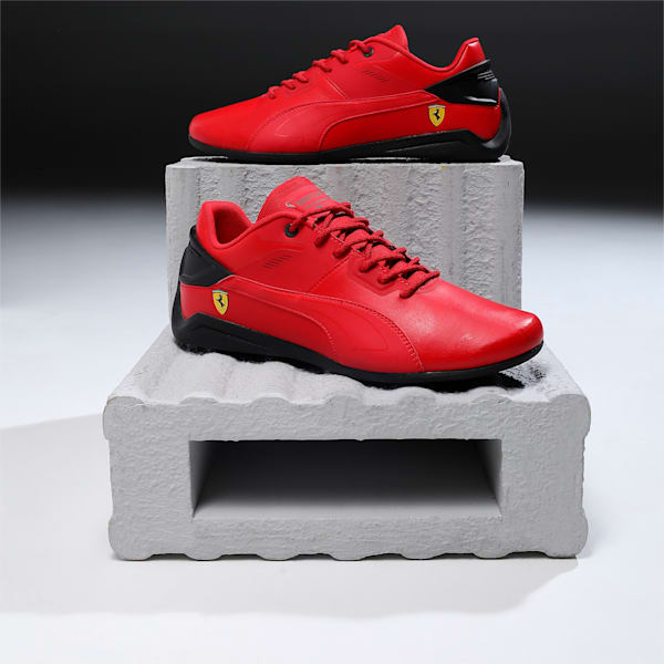Ferrari Drift Cat Delta Unisex Sneakers PUMA