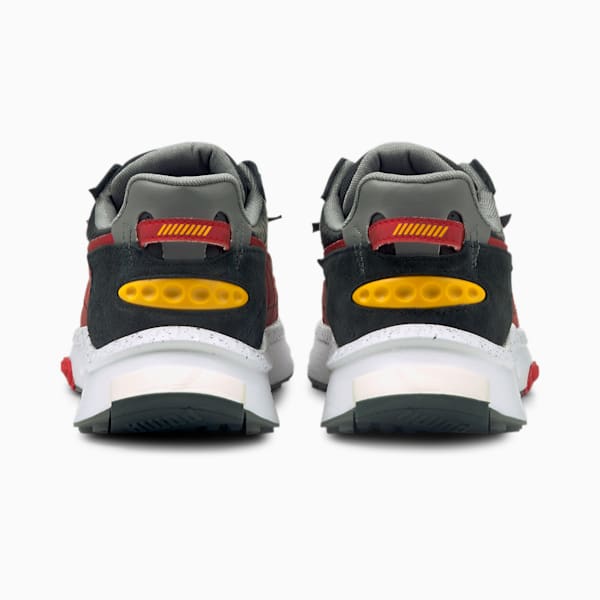 Scuderia Ferrari Wild Rider Sneakers, Puma Black-Rosso Corsa-Smoked Pearl, extralarge-IND