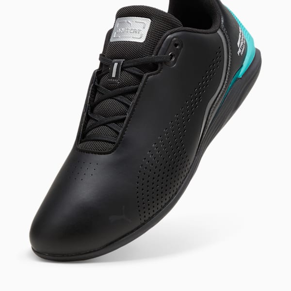 Mercedes-AMG Petronas Formula 1 Drift Cat Decima Motorsport Sneakers, PUMA Black-Flat Dark Gray, extralarge