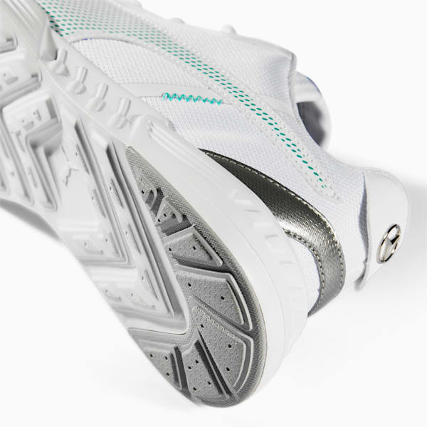 Mercedes AMG Petronas F1 Tiburion Sneakers, Puma White-Spectra Green, extralarge-IND
