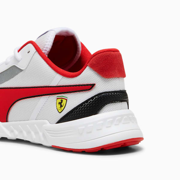 Tenis casuales Scuderia Ferrari Tiburion Motorsport para hombre, PUMA White-Rosso Corsa-PUMA Black, extralarge