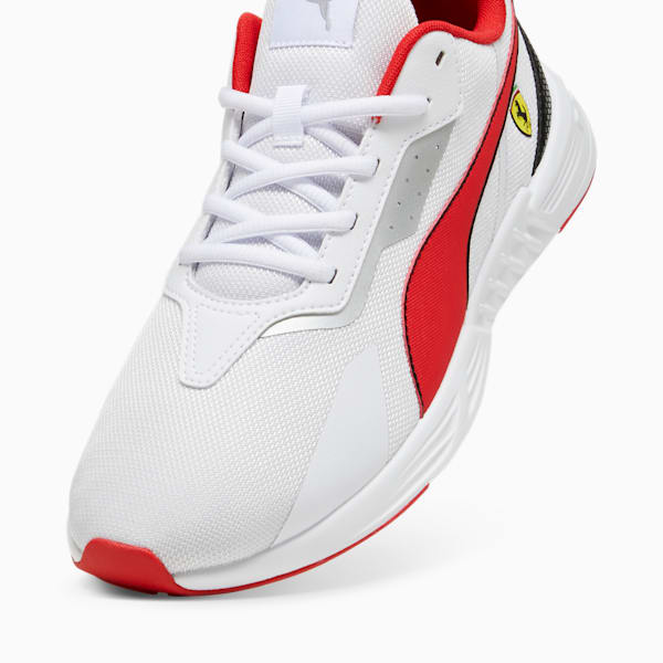 Tenis casuales Scuderia Ferrari Tiburion Motorsport para hombre, PUMA White-Rosso Corsa-PUMA Black, extralarge