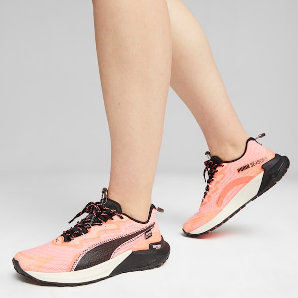 Souliers de course en sentier Fast-Trac NITRO 2 Femme, Neon Sun-Alpine Snow-PUMA Black, extralarge