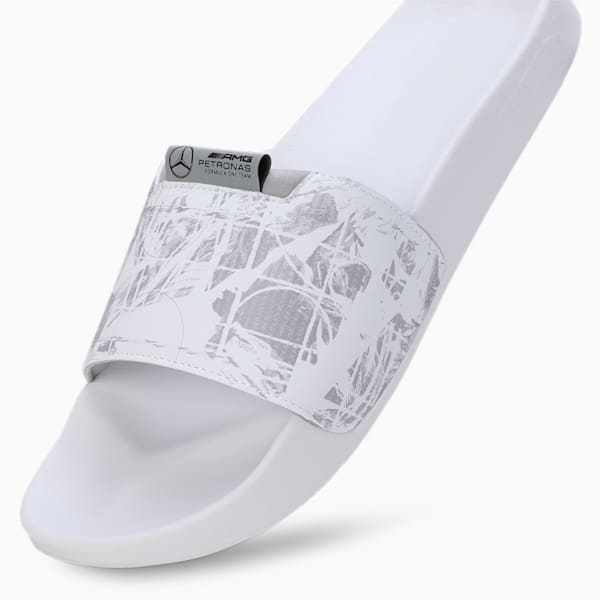 Mercedes-AMG Petronas Leadcat 2.0 Men's Slides, PUMA White- Team Silver, extralarge-IND