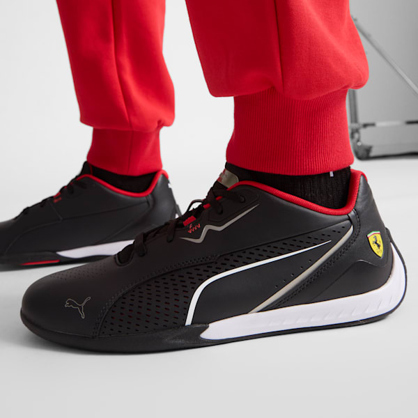 Tenis Scuderia Ferrari Tune Cat, PUMA Black-Rosso Corsa, extralarge