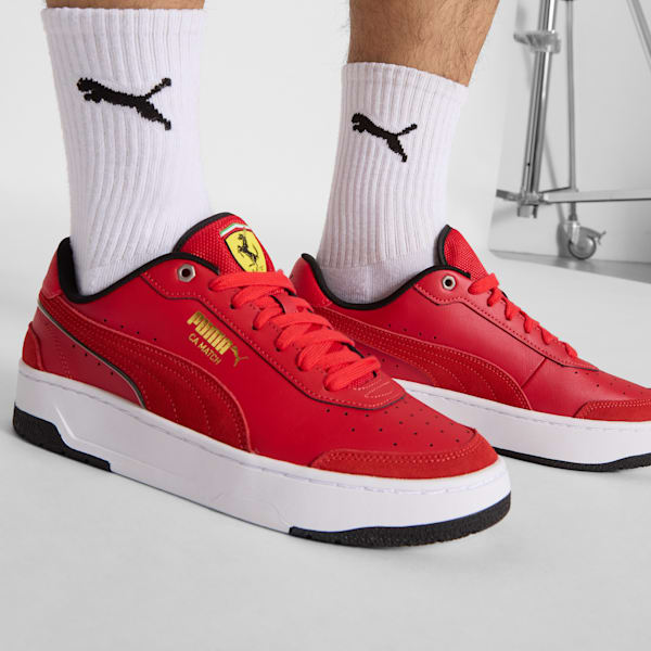 Tenis Scuderia Ferrari Tune Cat, Rosso Corsa-PUMA Black, extralarge