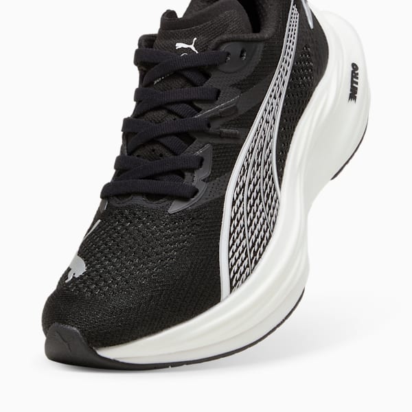 ウィメンズ ディヴィエイト ニトロ 3 ランニングシューズ, PUMA Black-PUMA White-PUMA Silver, extralarge-JPN