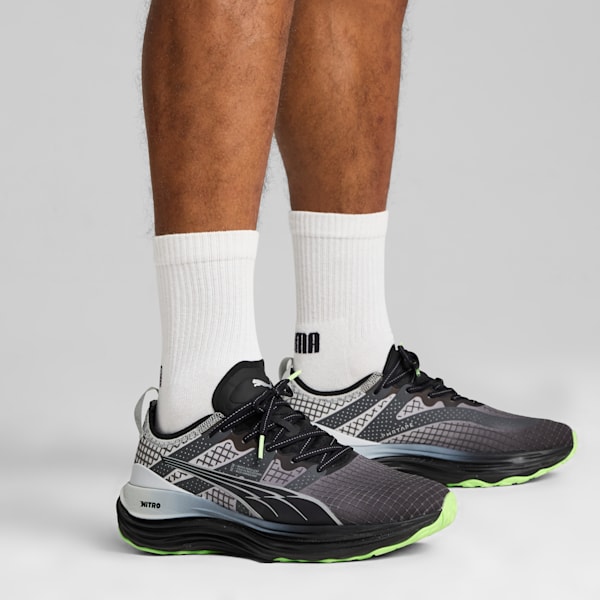 Chaussures de course à pied hydrofuges ForeverRun NITRO™ Homme, PUMA Black-Glacial Gray-Fizzy Apple, extralarge