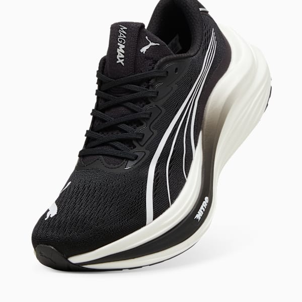Tenis de correr MagMax NITRO para hombre, PUMA Black-PUMA White-Cool Dark Gray, extralarge