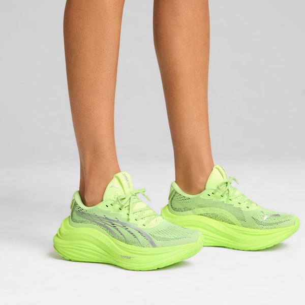 MagMax NITRO™ Women's Running Shoes, Fizzy Apple-PUMA Silver, extralarge