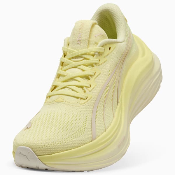 Tenis de running Mujer MagMax NITRO, Gold Moon, extralarge
