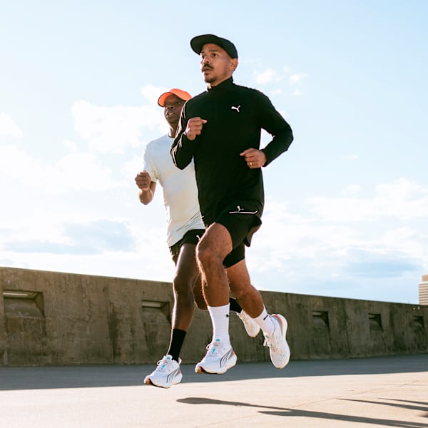 ForeverRun NITRO™ 2 Running Shoes Men, PUMA White-Glowing Red, extralarge-GBR