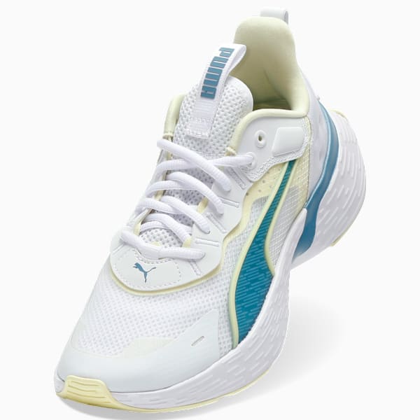 Tenis de running para mujer SOFTRIDE Sway, PUMA White-Gold Moon, extralarge