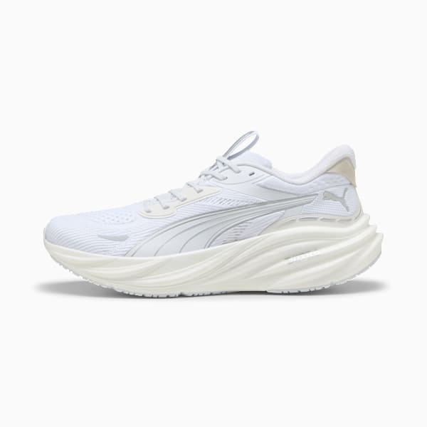 Magnify NITRO™ 3 Running Shoes Men, PUMA White-Warm White, extralarge