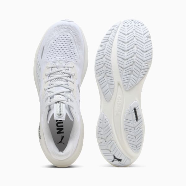 Magnify NITRO™ 3 Running Shoes Men, PUMA White-Warm White, extralarge