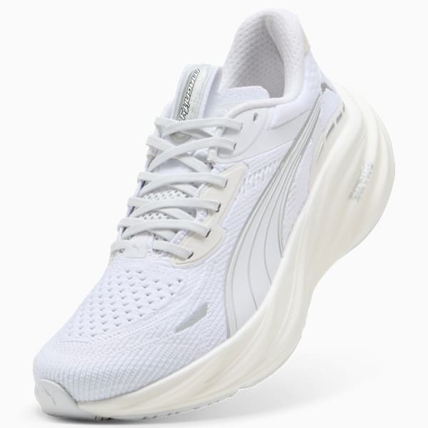 Magnify NITRO™ 3 Running Shoes Women, PUMA White-PUMA Silver, extralarge