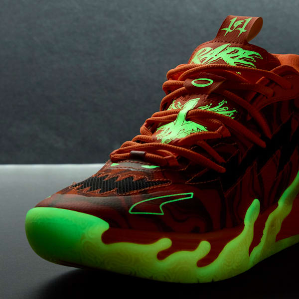 PUMA x LAMELO BALL MB.03 Halloween Men's Basketball Shoes, Fluro Orange Pes-PUMA Black, extralarge