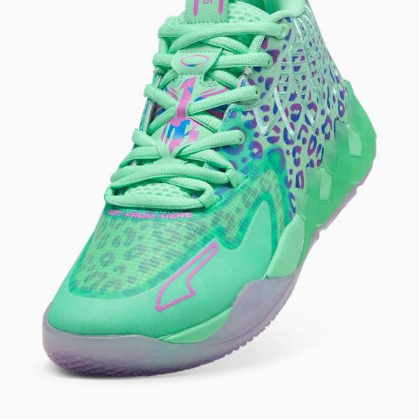 Tenis de básquet MB.01 Alien Safari, Green Glimmer-Pure Magenta-Hyperlink Blue, extralarge