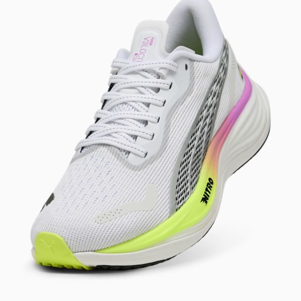 ウィメンズ ヴェロシティ ニトロ 3  EKIDEN グロー ランニングシューズ, PUMA White-Pure Magenta-Yellow Alert, extralarge-JPN