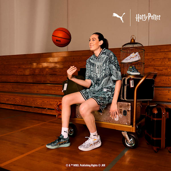 Stewie 4 Harry Potter™ Basketball Shoes Women, PUMA White-Green Terrain, extralarge