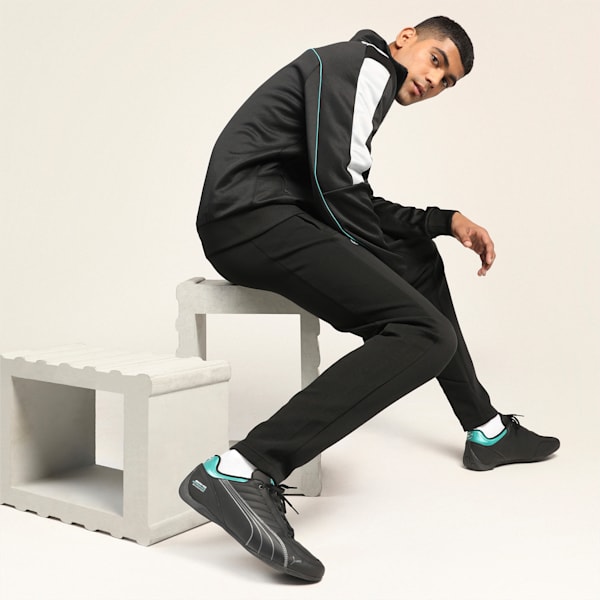 Mercedes AMG Petronas Future Kart Cat Sneakers, Puma Black-Smoked Pearl, extralarge-IND