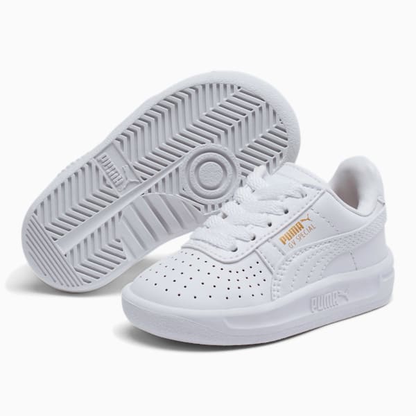 GV Special Toddler Shoes, Puma White-Puma Team Gold, extralarge