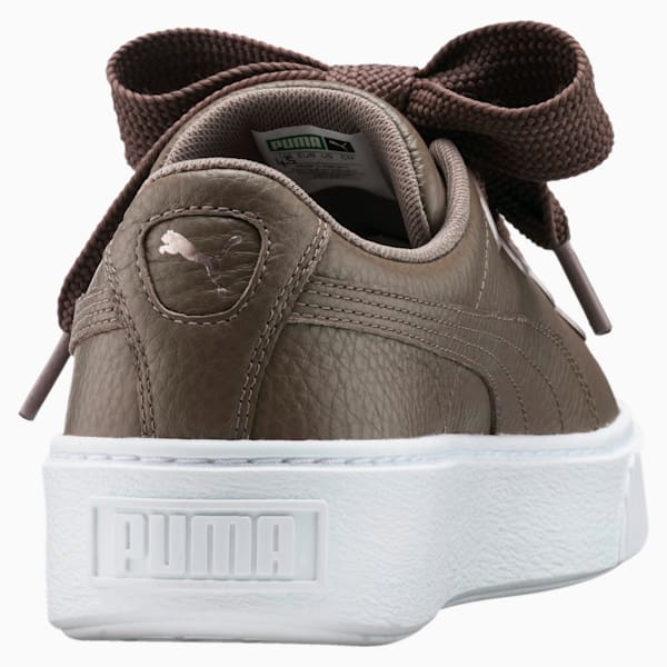 Iniciativa punto Corte de pelo Platform Kiss Leather Women's Sneakers | PUMA