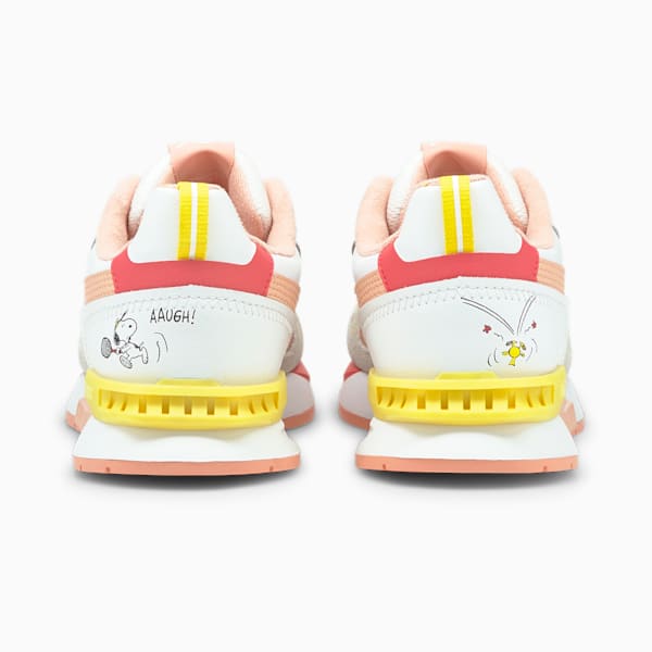 PUMA x PEANUTS Mirage Mox Sneakers JR, Puma White-Apricot Blush, extralarge