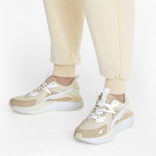 Tenis RS-Curve Tones para mujer, Marshmallow-Shifting Sand-Eggnog, extralarge