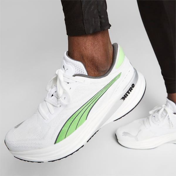 メンズ マグニファイ ニトロ 2 ランニングシューズ, PUMA White-Glacial Gray-Speed Green, extralarge-JPN