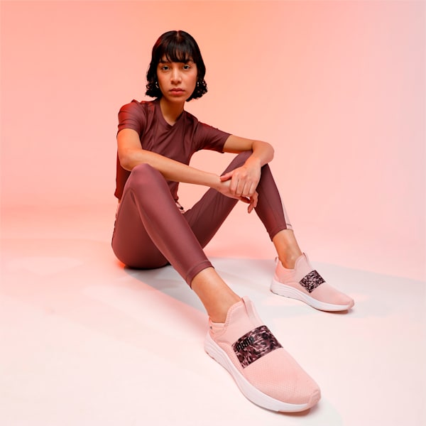 SOFTRIDE Sophia Slip-On Safari Women's Running Shoes, Rose Quartz-Dusty Plum, extralarge-IND