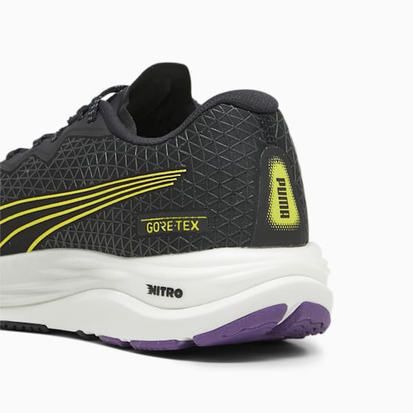 ウィメンズ ヴェロシティ ニトロ 2 GORE-TEX ランニングシューズ, PUMA Black-Purple Pop-Yellow Burst, extralarge-JPN