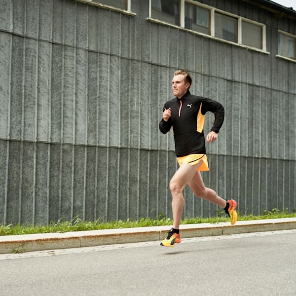 Fast-R NITRO Elite Fireglow Running Shoes Men, Sun Stream-Sunset Glow-Puma Black, extralarge-GBR