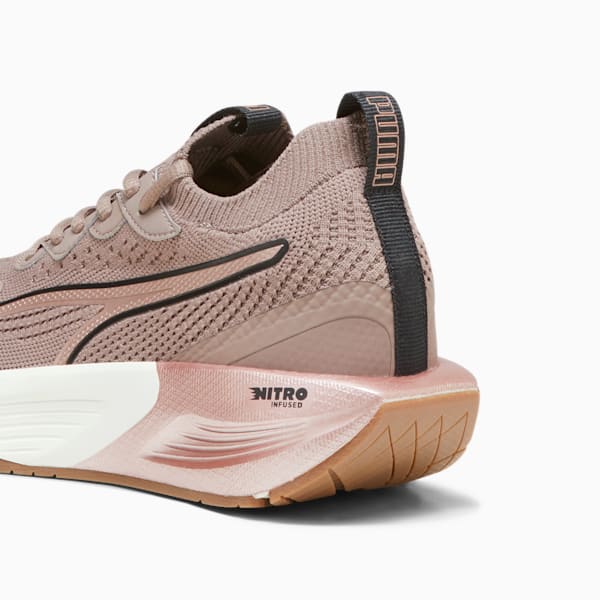 Tenis de training Mujer PWR XX NITRO Luxe, Dark Clove-PUMA Black-Rose Gold, extralarge