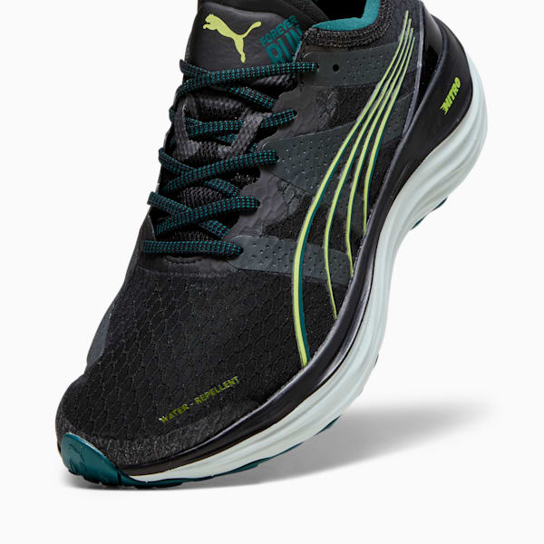 Tenis para correr ForeverRun NITRO™ WTR para hombre, PUMA Black-Malachite-Yellow Burst, extralarge