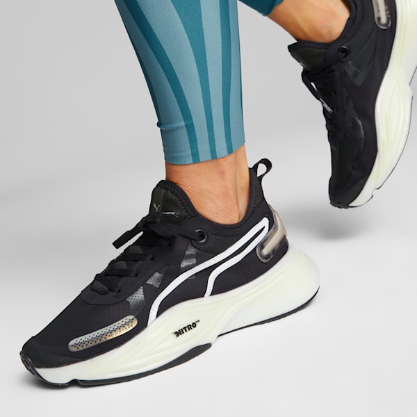 Tenis de entrenamiento PWR NITRO Squared para mujer, PUMA Black-PUMA White, extralarge