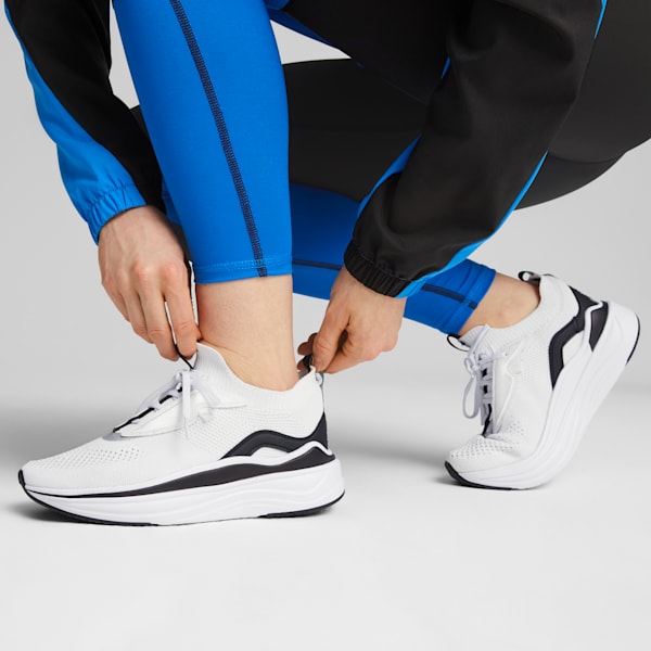 Tenis para correr para mujer Softride Stakd, PUMA White-PUMA Black-PUMA Silver, extralarge
