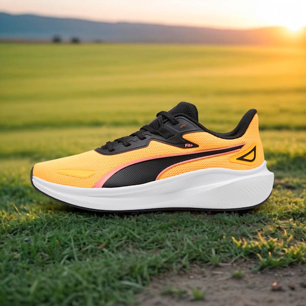 Skyrocket Lite Running Shoes, Sun Stream-Sunset Glow, extralarge-IND