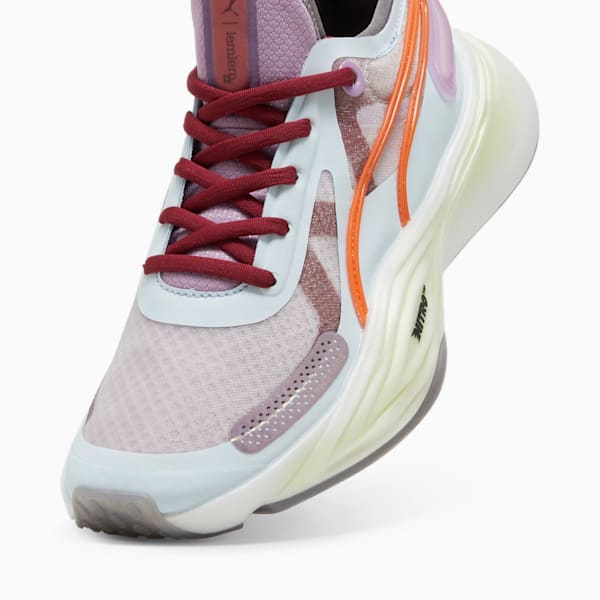 Tenis de entrenamiento para mujer PUMA x lemlem PWR NITRO™ SQD, Icy Blue-Frozen Grape-Cayenne Pepper, extralarge