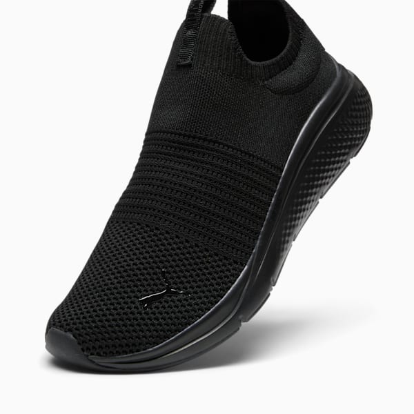 Nike black slip on sneakers deals