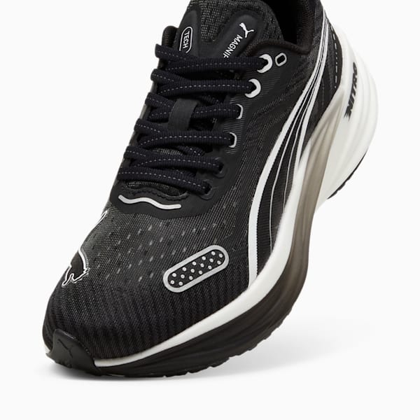 Zapatillas de running Magnify NITRO™ Tech 2 para mujer, PUMA Black-PUMA White, extralarge