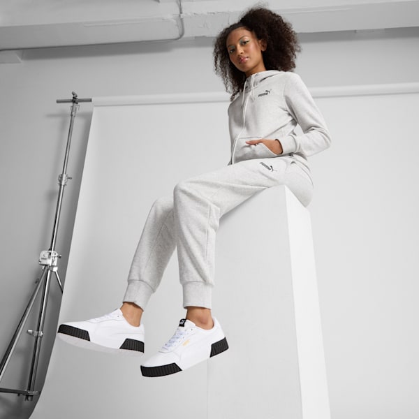 Sneakers Carina 2.0 Femme, Puma White-Puma White-Puma Team Gold-Puma Black, extralarge