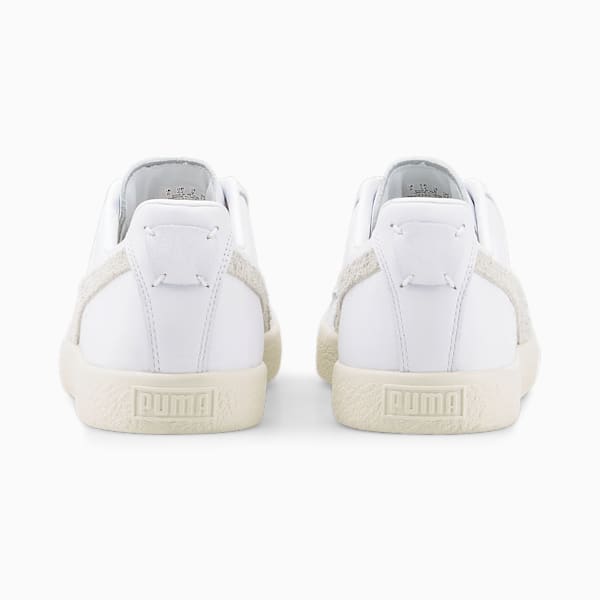 Clyde Base Sneakers, PUMA White-Frosted Ivory-Puma Team Gold, extralarge-GBR