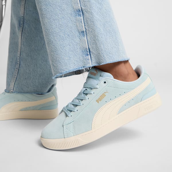 Vikky v3 Wide Sneakers Women, Frosted Dew-Alpine Snow-PUMA Gold, extralarge