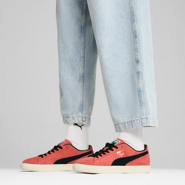Clyde OG Sneakers, Salmon-Frosted Ivory-PUMA Black, extralarge