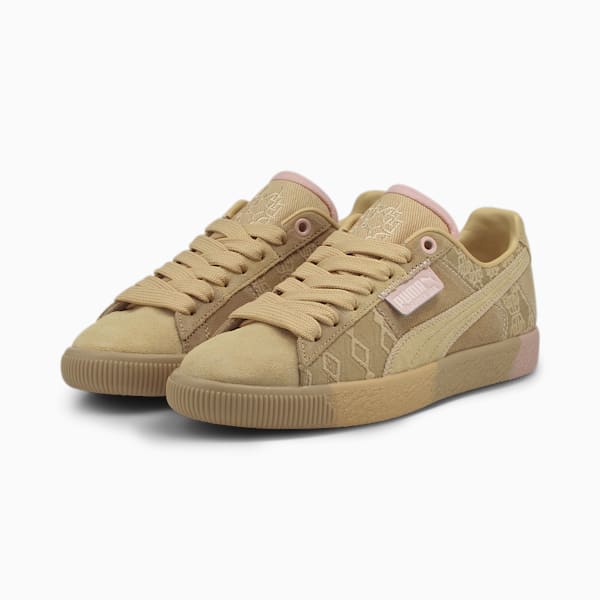 ウィメンズ PUMA x DAPPER DAN クライド PRE-GAME RUNWAY スニーカー, Croissant-Croissant-Rose Dust, extralarge-JPN