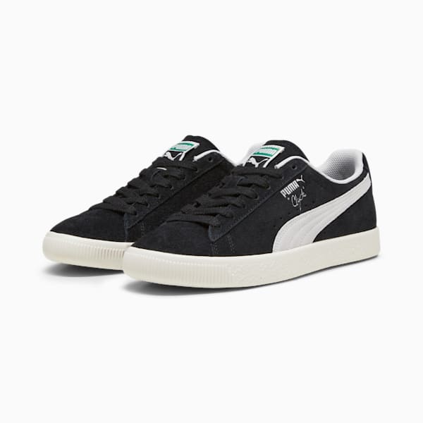 Clyde Hairy Suede Sneakers | PUMA